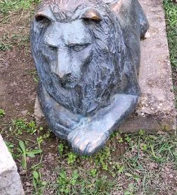 I. Béla király szobra