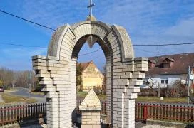 I. és II. világháborús emlékmű Rábaszentmiklós