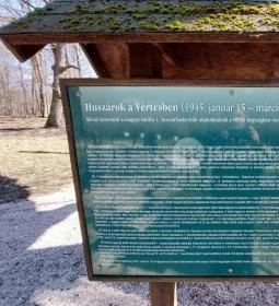 I. Magyar Királyi Huszárhadosztály emlékműve