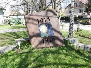 I. világháborús emlékmű Tinnye