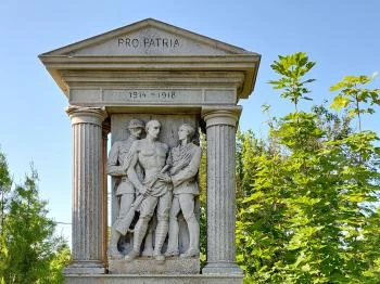 I. világháborús emlékmű Káva