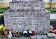 Hősi emlékmű Tass