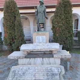I. világháborús emlékmű Kajászó - Külső kép