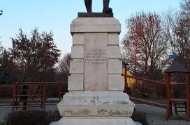 I. világháborús emlékmű Baracska