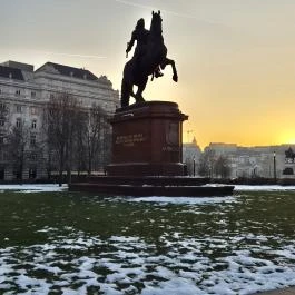 II. Rákóczi Ferenc lovasszobra, Budapest - Külső kép