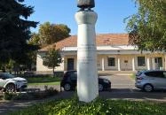 II. világháború áldozatainak emlékműve Heves