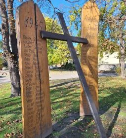 II. világháború és a forradalom áldozatainak állított emlékmű