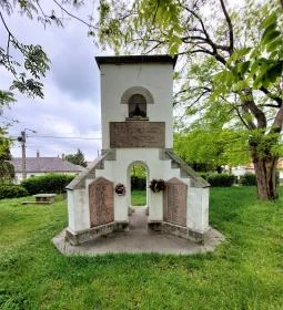 A II. világháború hősi halottainak és minden áldozatának emlékére