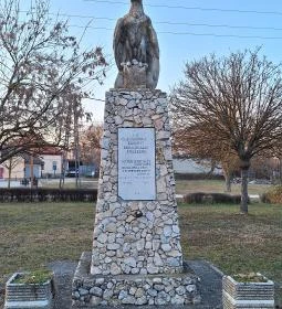 334. legjobb látnivaló: II. világháborúban elhunytak emlékére