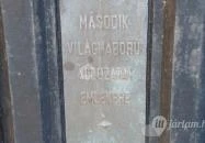 II. világháborús emlékmű Eger