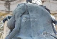 II. világháborús emlékmű Karcag