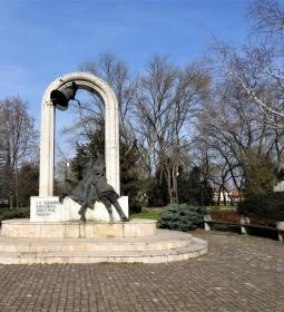 3. legjobb látnivaló: II. világháborús emlékmű