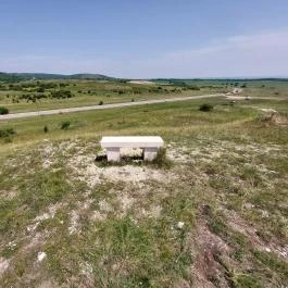 II. világháborús emlékmű, Csákberény - Egyéb