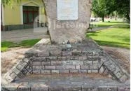 II. világháborús emlékmű Jászfényszaru