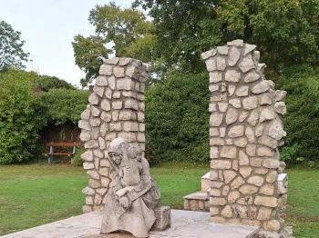 II. világháborús emlékmű Sümeg