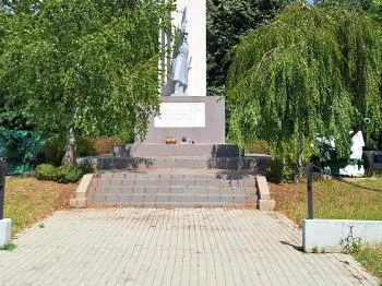 II. világháborús szovjet emlékmű Nagybajom