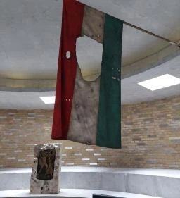 In memoriam 1956. október 25. Emlékhely & Kiállítás