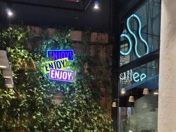 INDIGO Express - Allee Budapest