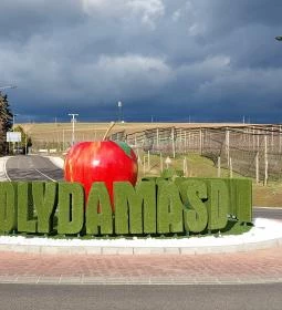 530. legjobb látnivaló: Ipolydamásd Alma