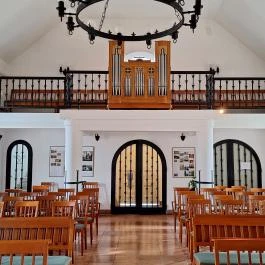 Irgalmas Jézus kápolna, Budapest - Belső