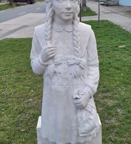 1. legjobb látnivaló: Iskolás kislány