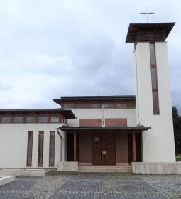 Isteni Irgalmasság templom