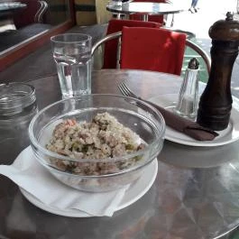 Itt Vagyok Café & Grill, Budapest - Étel/ital