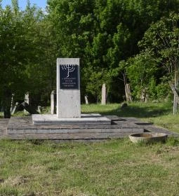 421. legjobb látnivaló: Izraelita temető & Holokauszt emlékmű