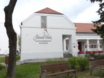 János Vitéz Látogatóközpont Kiskőrös