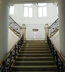 Janus Pannonius Múzeum - Csontváry Múzeum