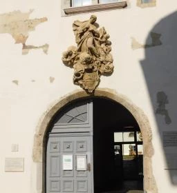 7. legjobb látnivaló: Janus Pannonius Múzeum - Zsolnay Kerámia Kiállítás