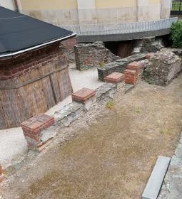 Járdányi Paulovics István Romkert