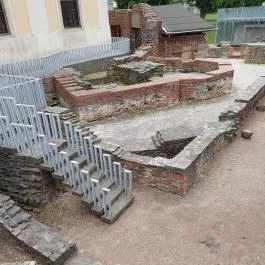 Járdányi Paulovics István Romkert Szombathely - Külső kép