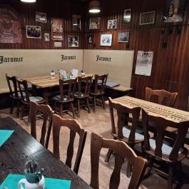 Jaromír'68 Cseh Sörbisztró Budapest - Belső