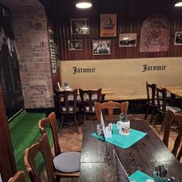 Jaromír'68 Cseh Sörbisztró Budapest - Belső