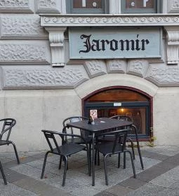 Jaromír a Templomhoz