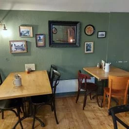 Jaromír a Templomhoz Budapest - Belső