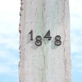 Jászhuszár, Pilisjászfalu - Egyéb