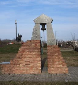 Jászkun Redemptio emlékharangja