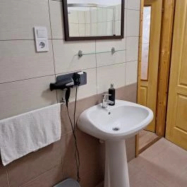 Jázmin Vendégház Nyírlövő - Fürdőszoba