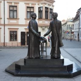 Jedlik Ányos és Czuczor Gergely szobra Győr - Külső kép