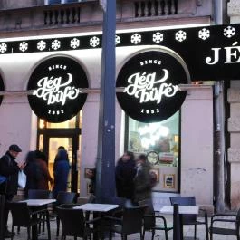 A Pesti Jégbüfé Budapest - Külső kép