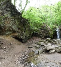 Jegenye-völgyi vízesés