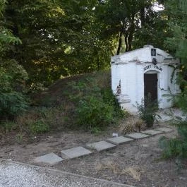 Jékey-kúria, Géberjén - Egyéb