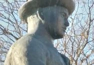 Jelky András-szobor Baja