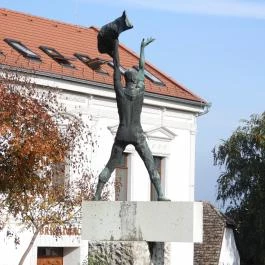 Jobbágyfelszabadulási emlékmű Siklós - Külső kép