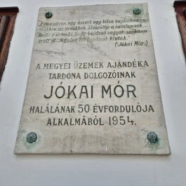 Jókai Mór Emlékszoba és Tájház, Tardona - Külső kép