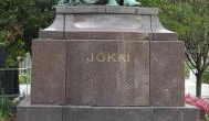 Jókai Mór szobor - Jókai tér Budapest - Külső kép