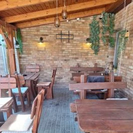 Jola Bistro & Pizzéria, Gyál - Belső