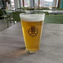 Jónás Craft Beer & Food Budapest - Étel/ital